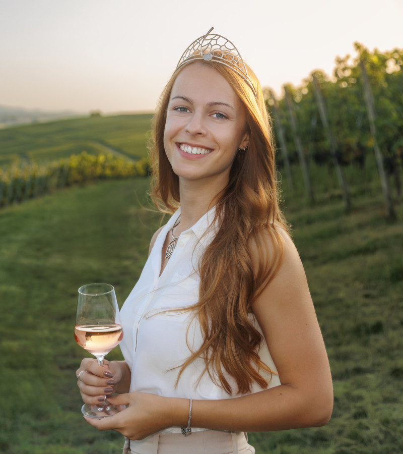 Breisgauer Weinprinzessin 2023/2024