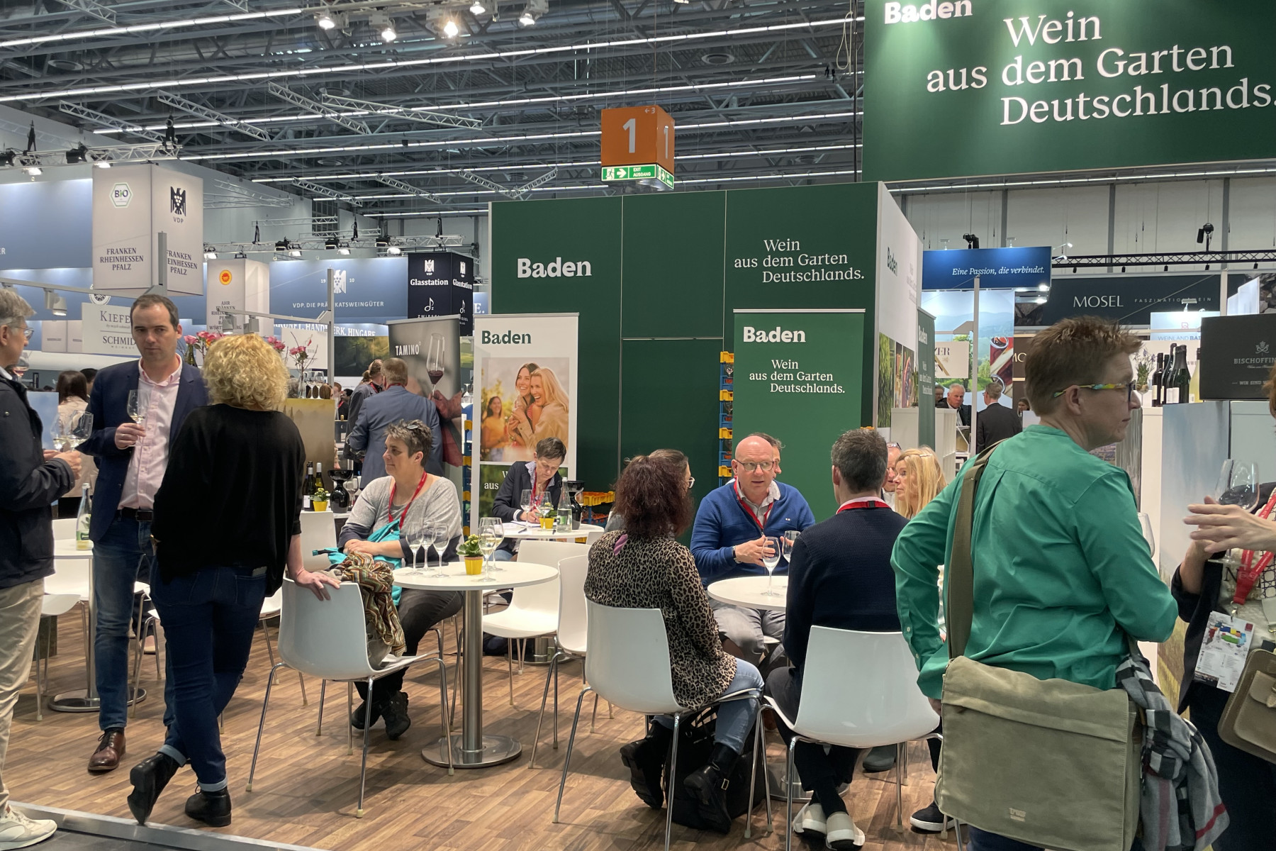 Viel Betrieb am Gemeinschaftsstand auf der ProWein