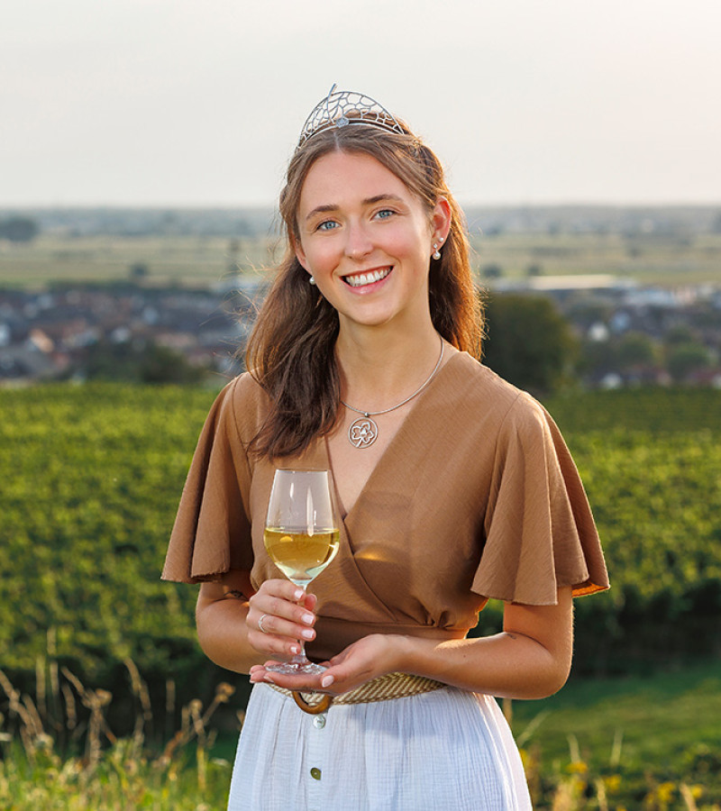 Breisgauer Weinprinzessin 2025-2027